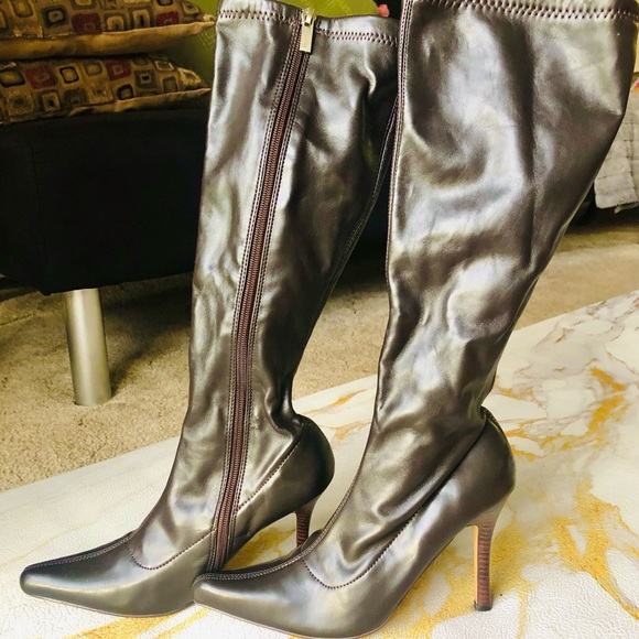 Fitting Warm-Lined Tall Stilleto Boots - Picture 2 of 7